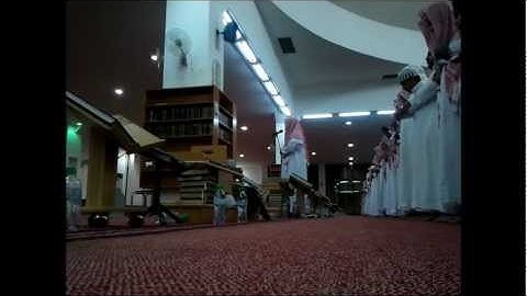 سورة الذاريات إبداع وروعة ظفر القليب ليلة 27 رمضان 1433هـ