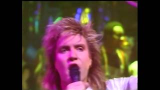 Miniatura de vídeo de "Duran Duran - Wild Boys 1984 - Top of The Pops"