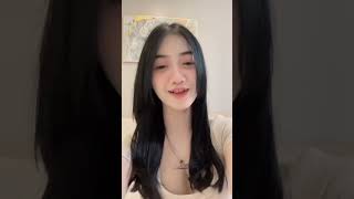 Download Lagu VITA ALVIA BIGO LIVE BAR BAR KELIHATAN UTINGNYA #bigolive #vitaalvia #livestream  MP3