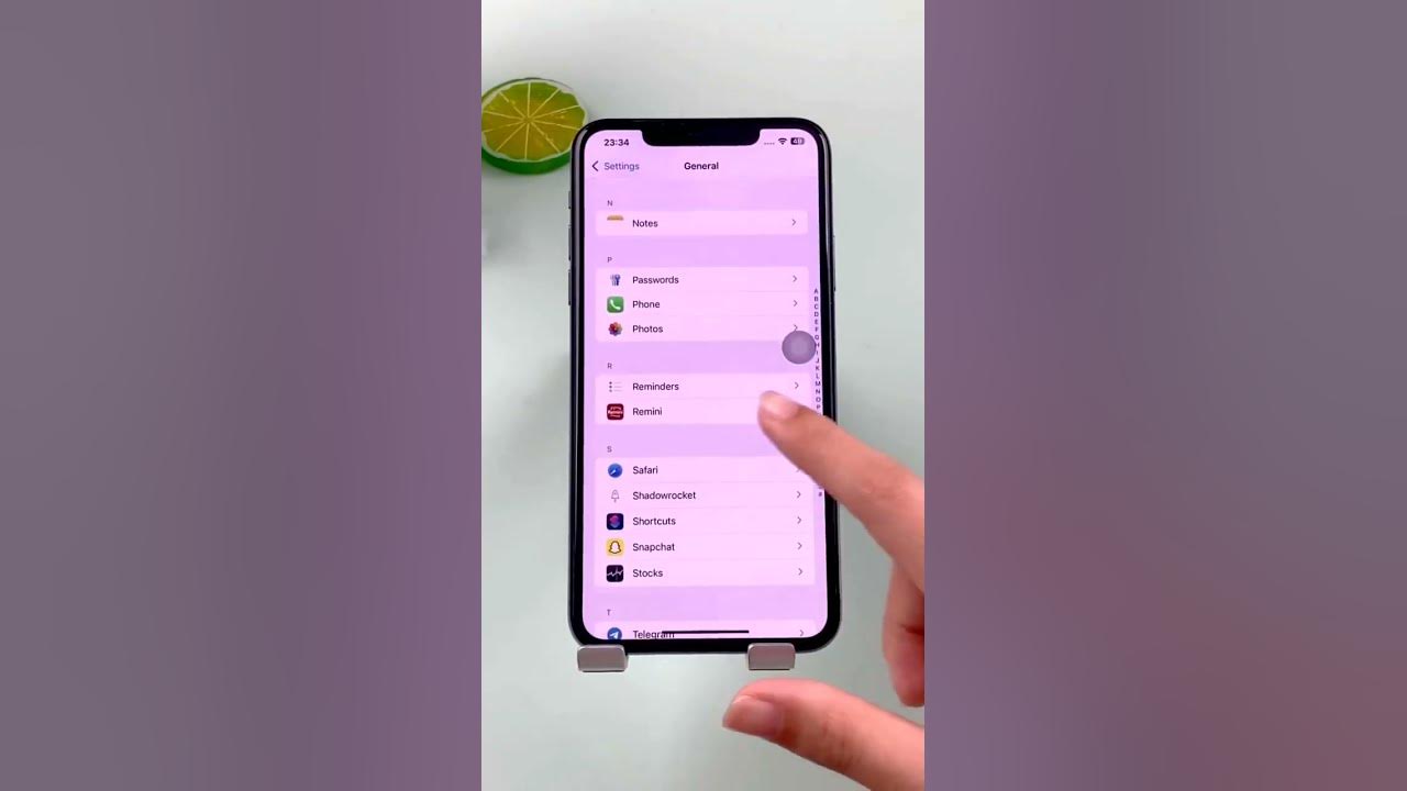 how-to-completely-erase-your-iphone-s-private-browsing-history-ios18