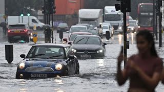 Breaking News_Thunderstorms cause flash flooding in London, submerging roads and some train stations