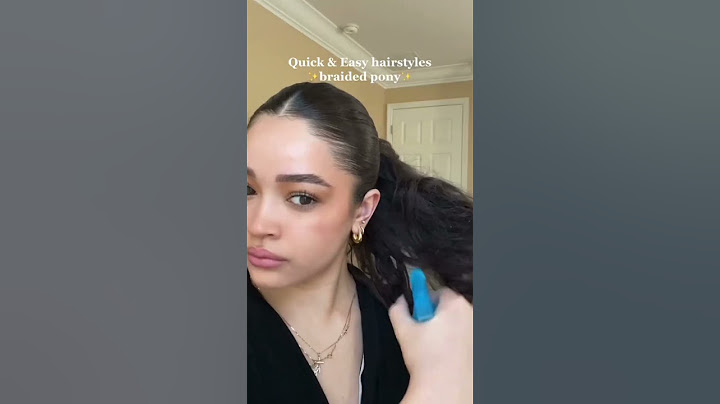 Quick & easy clean girl hairstyle #cleangirl #cleangirlaesthetic #thatgirl #hairstyle #hair #viral