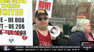 On eve of layoffs, 140 immigration workers in Lincoln demand severance pay