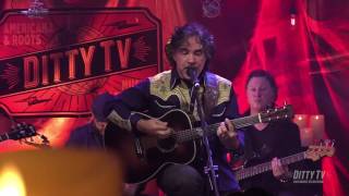 John Oates performs &quot;Out of Touch&quot; on Ditty TV