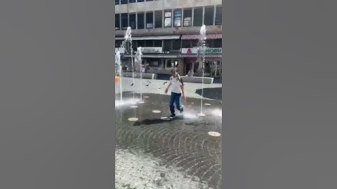 A funny story with Erika in Frankfurt, the fountain soaked her clothes, not expected of course