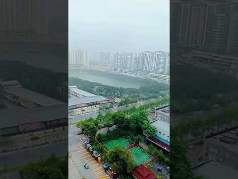 سكك فيها ناس كتيره والحلم مختلفش