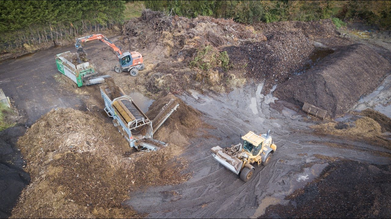 Verkleinen en afzeven groenafval - Terra Select T5