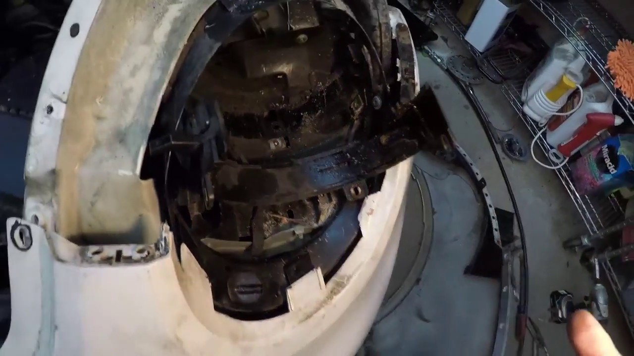 2000 VW bug front fender removal