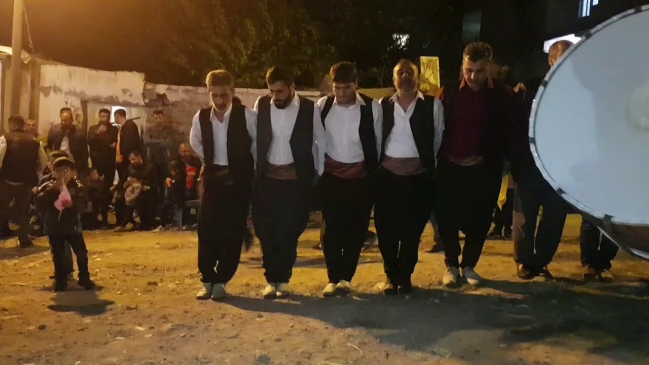 Zurnaci tegmen caliyor silvan  mezkezde buyuk ustadlar seyda oynuyor 2019yepyeni görüntü sow halay