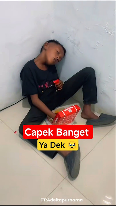 A Little Boy Sells Tissues and Falls Asleep | Taufik's Touching Story‼️