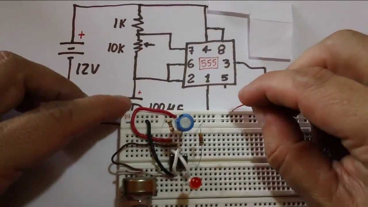  Circuito LED intermitente con 555