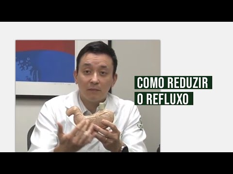 Vídeo: 3 maneiras de dormir com refluxo ácido