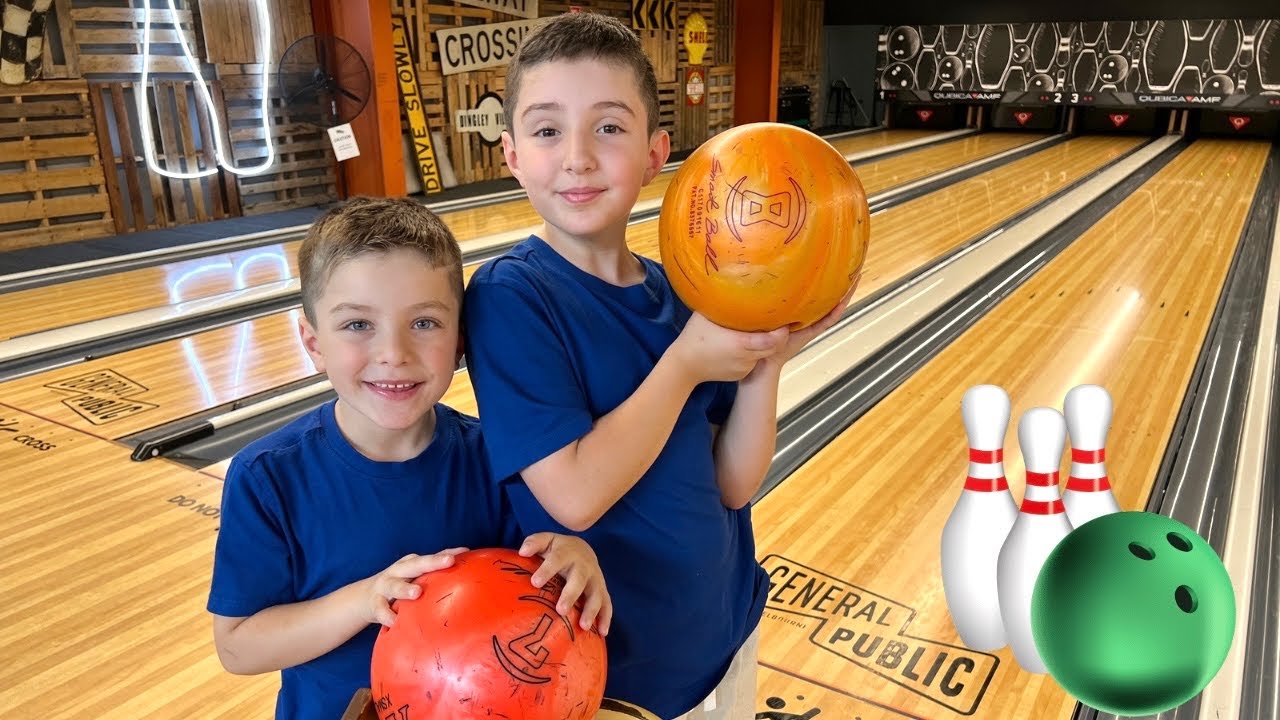 Bowling For Kids Fun At The Bowling Alley Ten Pin Bowling For Kids 