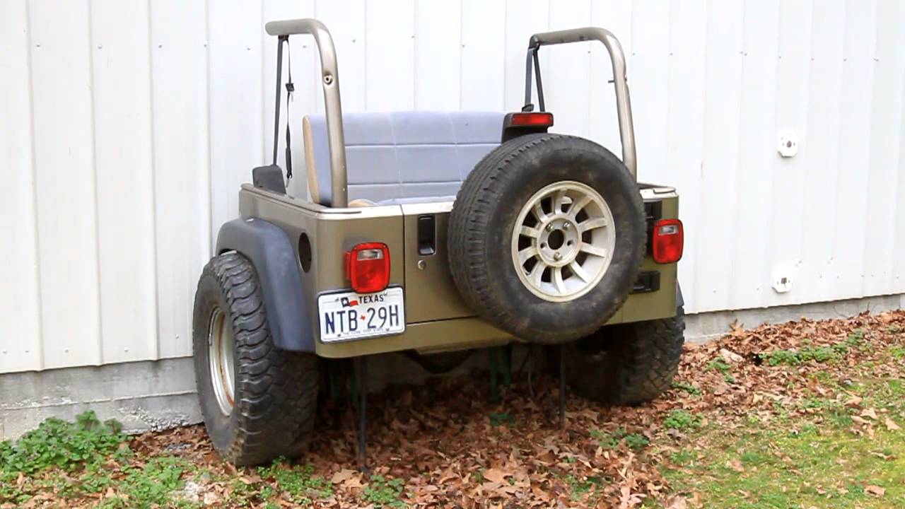 Jeep Couch Crashes Into Building!! YouTube
