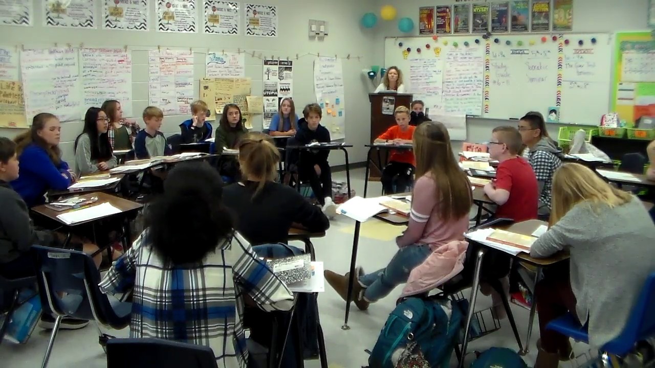 Socratic Seminar In The 7th Grade Ela Classroom Youtube