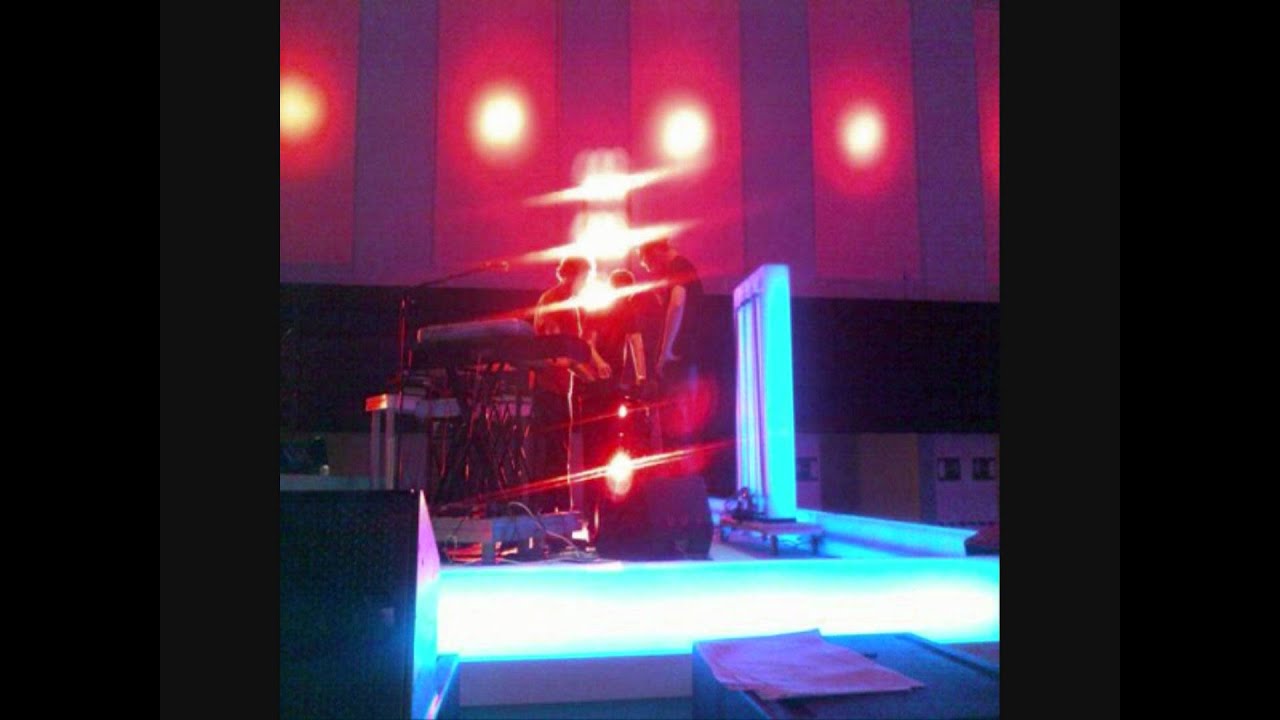 Don't Leave Me Now - Three Trapped Tigers (Pink Floyd Cover) - YouTube