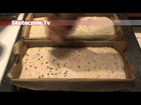 Pięć lat później przyszła po chleb — i zamarła, gdy zobaczyła miliardera patrzącego na jej syna