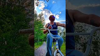 tripod tied to 70s BMX and 0.0% bud for the road.  life is good🥰  riding the path to happiness