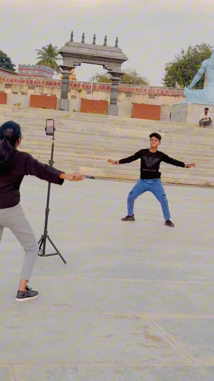 Now Original ??? @Nishadancingqueen #newtrending #newtrend #dance #viral #brothersister #shorts