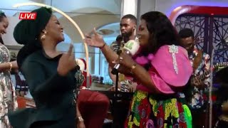 OBAAPA CHRISTY’S MASSIVE PERFORMANCE🔥 WITH NANA AMA MCBROWN ON UNITED SHOWBIZ