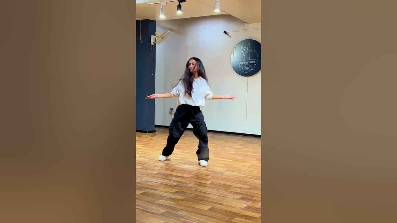 Raat Ke Dhai Bhje by @prashantbhagri1911 #dance #trending #trend #shorts #bollywood #bollywoodsongs