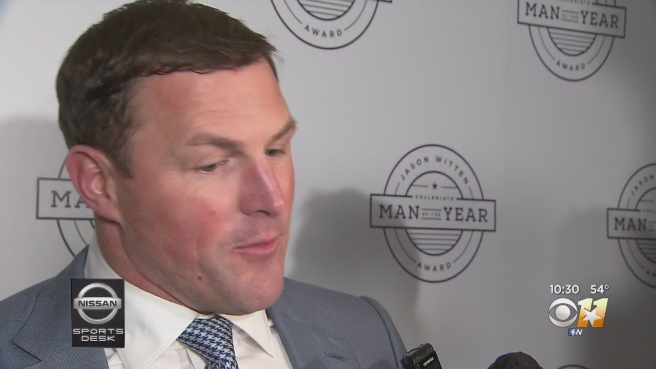 Witten Endorses Kellen Moore As Cowboys Next OC