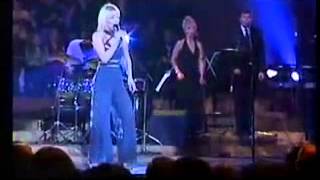 Vignette de la vidéo "Danijela Martinović   Svileni Live u Lisinskom '98"