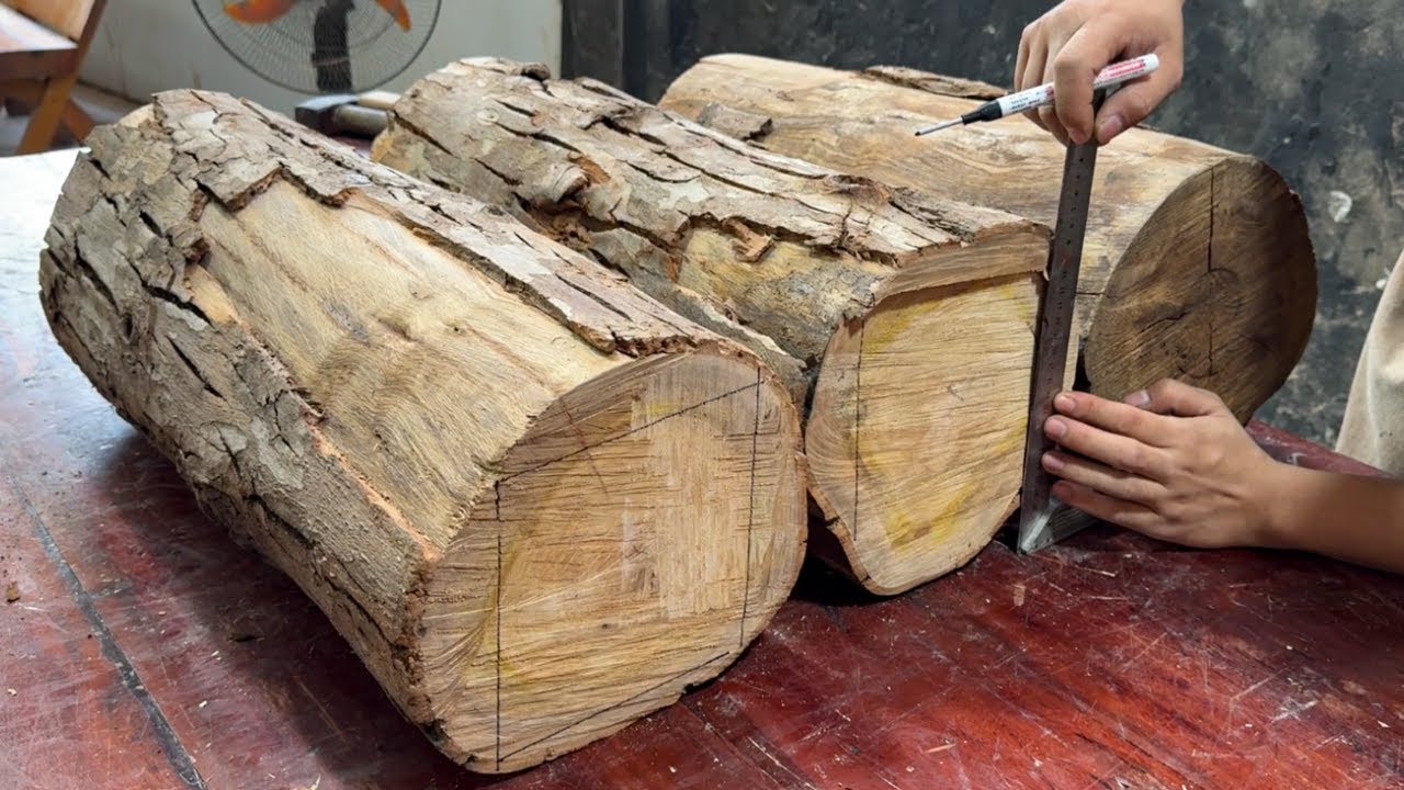 Young Craftsman’s Incredible Woodworking Skills // Turn Tree Stumps Into Unique Chair Design