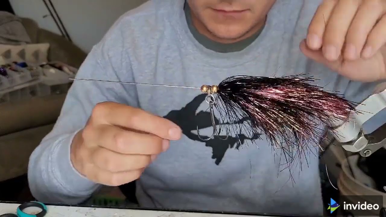CUSTOM FLASHY MUSKIE SPINNER