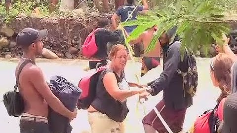Venezolanos hacen lo que sea para huir hacia Colombia | Noticias Caracol