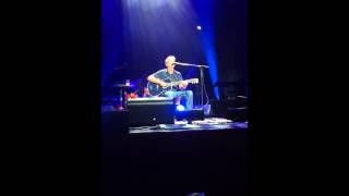 Miniatura del video "Eric Clapton row 2 Royal Albert Hall May 2013 Drifting Blues"