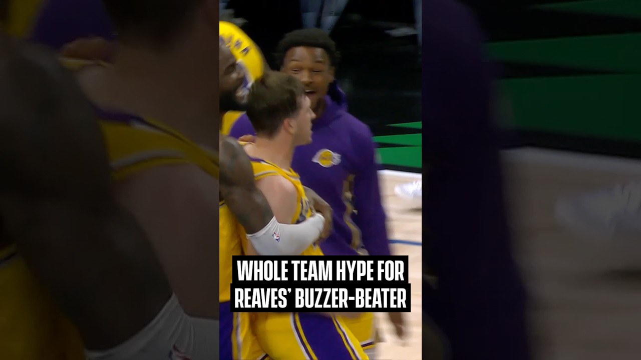 Squad was HYPE for Austin’s buzzer beater 