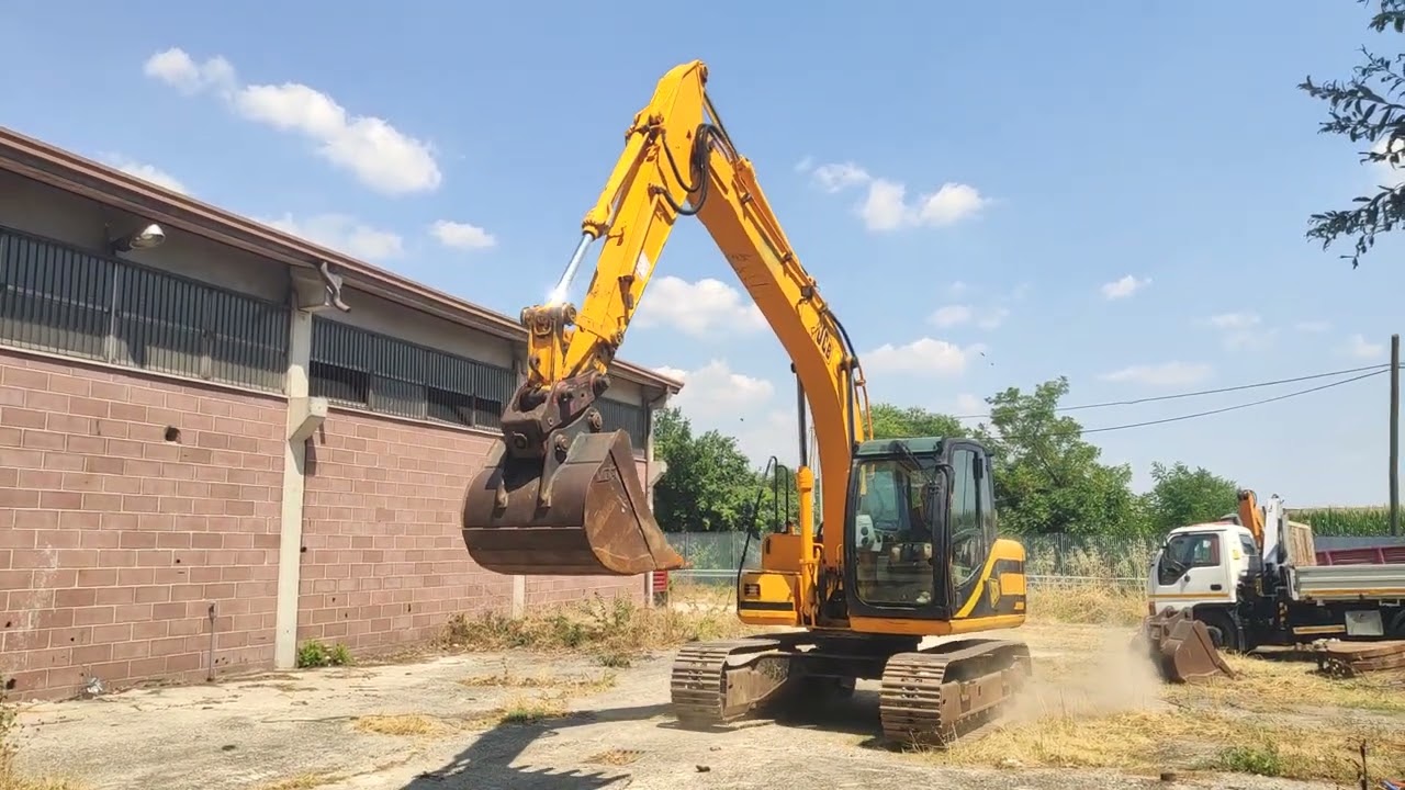 Escavatore cingolato jcb js130 ivgbrescia