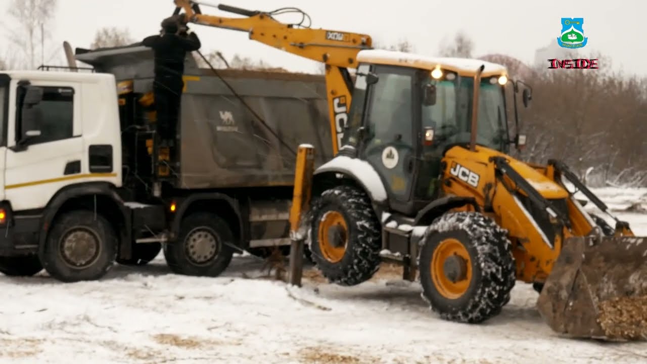 Строительная техника на ООПТ Крылатские Холмы. Срочный репортаж.