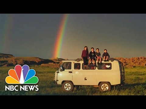 Couple Takes Children With Declining Vision On Year-Long Worldwide Trip