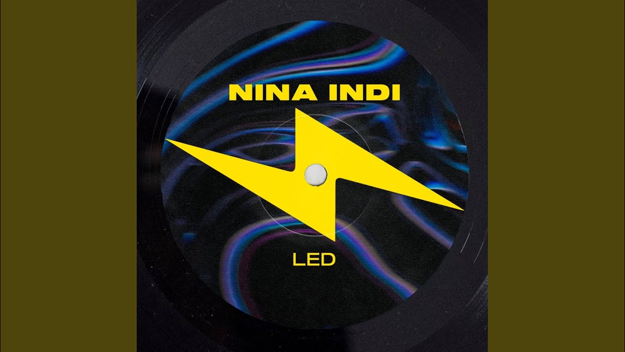 Guarda LED su YouTube Guarda LED su YouTube