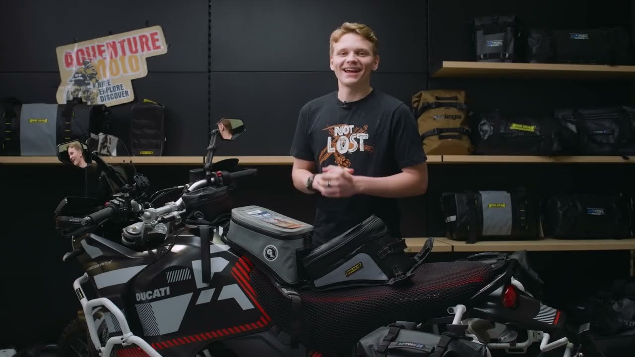 How to Choose and Install a Motorcycle Tank Bag