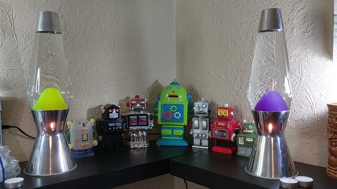 Mathmos flame lava lamp with aldi tealight candles