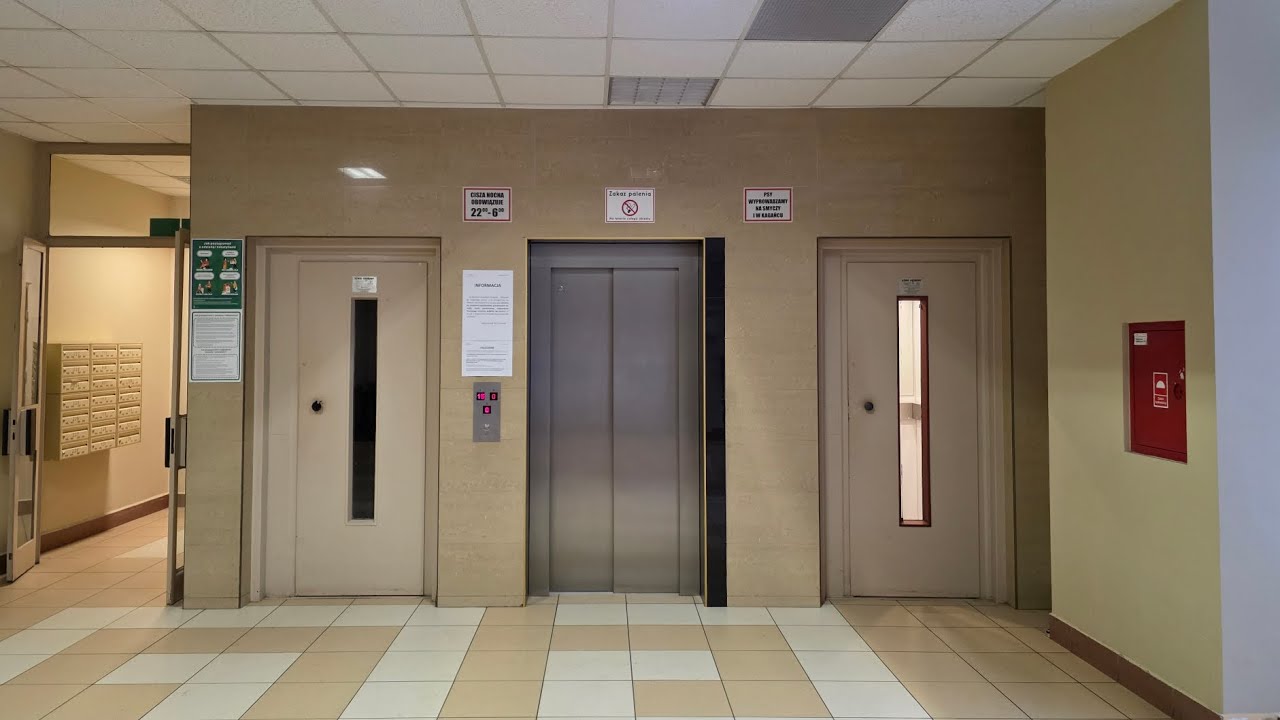 2x Zremb (mod. MarkDźwig) & MarkDźwig (2013) @ ul. Grzybowska 16/22, Warszawa 🇵🇱