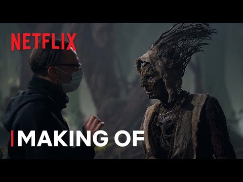 Guillermo del Toro on Production and Costume Design with the Crew thumbnail