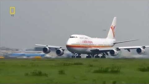 Seconds From Disaster - Amsterdam Air Crash (25 min)