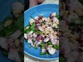 polipo all&#39;insalata con  peperoncini verdi e arachidi