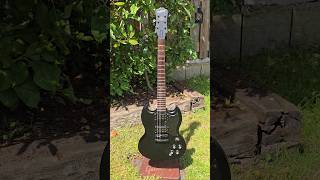 Epiphone SG 'Gothic' - YouTube