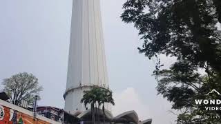 Malaysia Menara Sky Tower Kuala Lumpur da O&#39;zbek oilasi