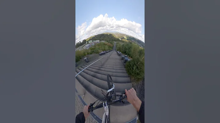 Love riding these stairs on my MTB 😍 #mtb #bike #downhill #urbanfreeride #gopro #pov