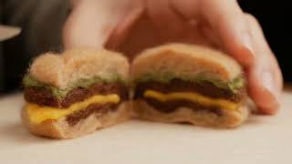 Cooking with Wool: Classic Cheeseburger π | Satisfying Felt Food Animation #stopmotionanimation
