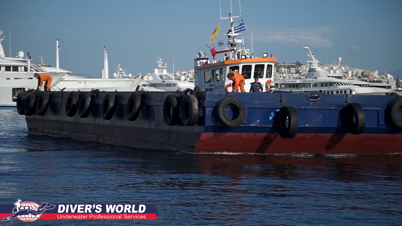 Installation Floating Platform / Barge | Diver's World