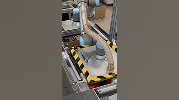 How plastic caps are packed with a corkscrew on a custom machine