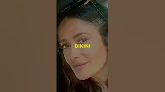 Capelli bianchi in libertà: Salma Hayek in vacanza con la ricrescita come una di noi thumbnail
