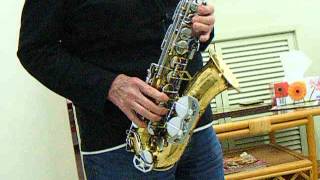 Dolnet Alto Saxophone Demo